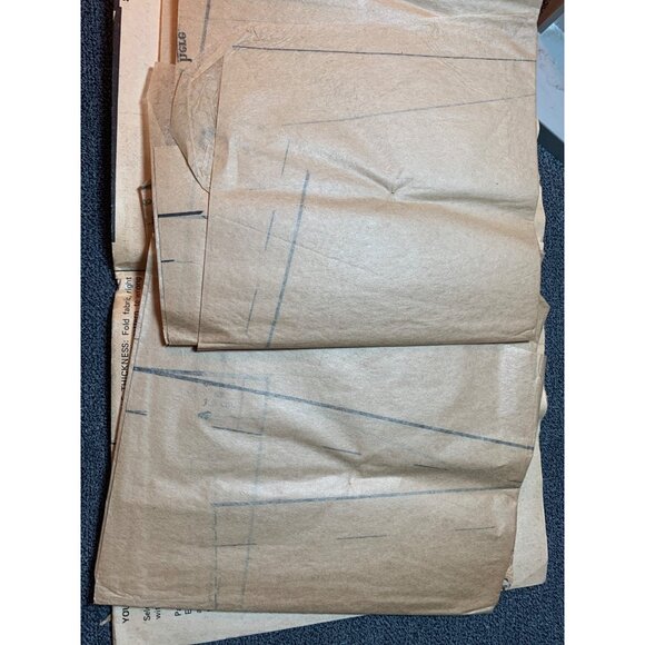 Vintage McCalls 2922 Nightgown Panties Sewing Pattern Size 10 - Picture 4 of 5